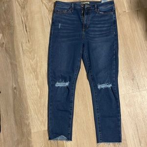 Guess Jeans